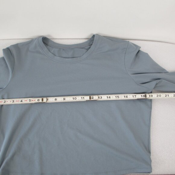 ALO CROP FINESSE LONG SLEEVE TOP - Picture 10 of 14